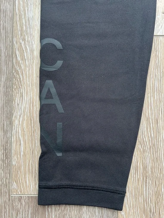 lululemon athletica Black High-Rise Align Leggings Team Canada - Picture 4 of 8